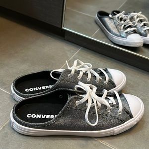 New Converse Women's CTAS Dainty Mule Slippers in Silver